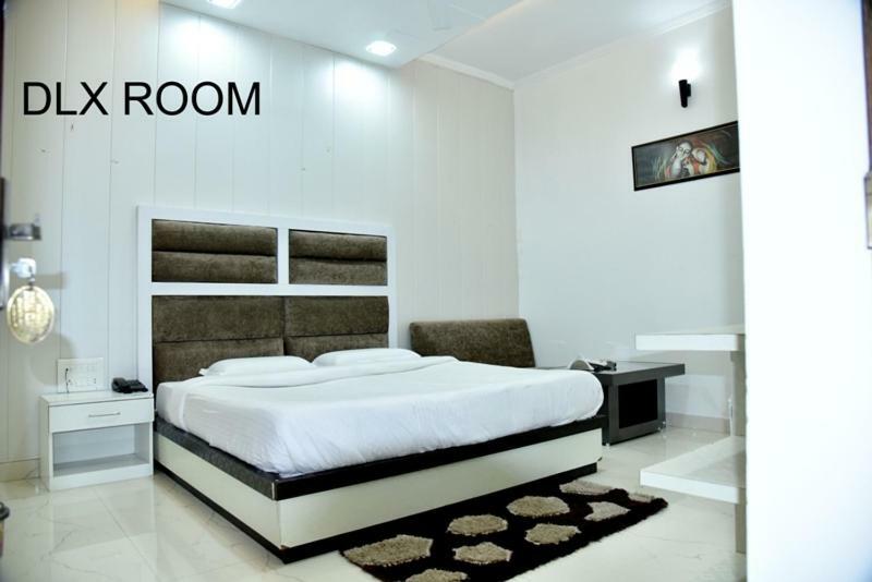 Hotel Royal Classic Bareilly Exterior foto