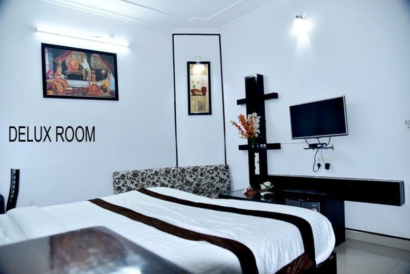 Hotel Royal Classic Bareilly Exterior foto